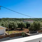 Marina Villa Dhorizata